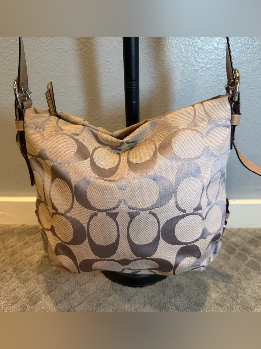 Coach Signature Canvas Shoulder Bag in Light Lavender and Cream - Picture 3 of 15